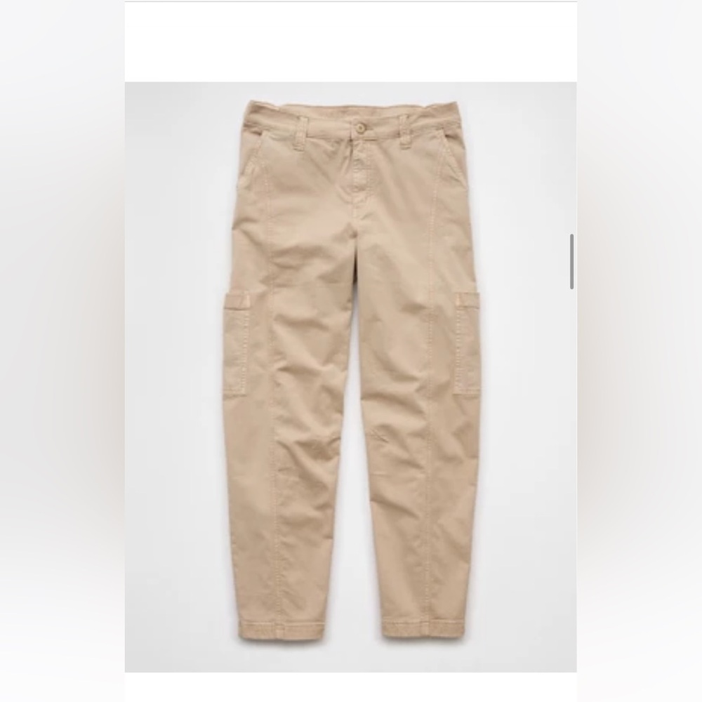 American Eagle stretch cargo pants
